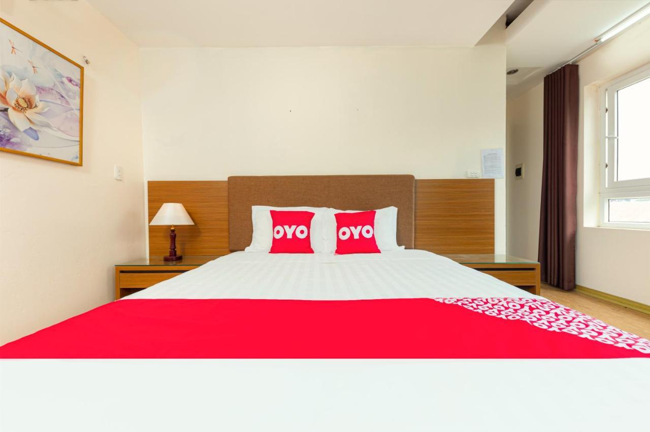 Oyo 1133 Ngan Son Hotel Ханой Экстерьер фото