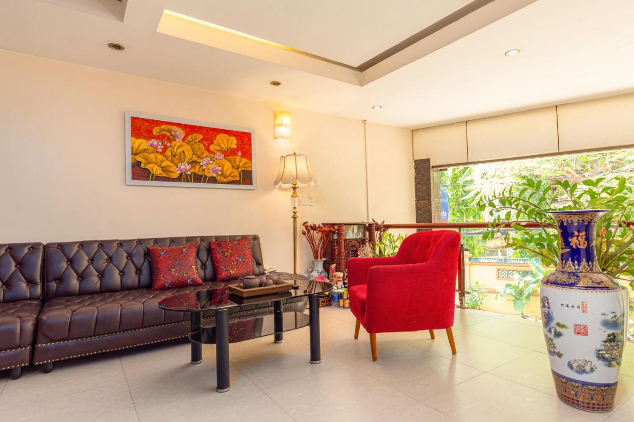 Oyo 1133 Ngan Son Hotel Ханой Экстерьер фото