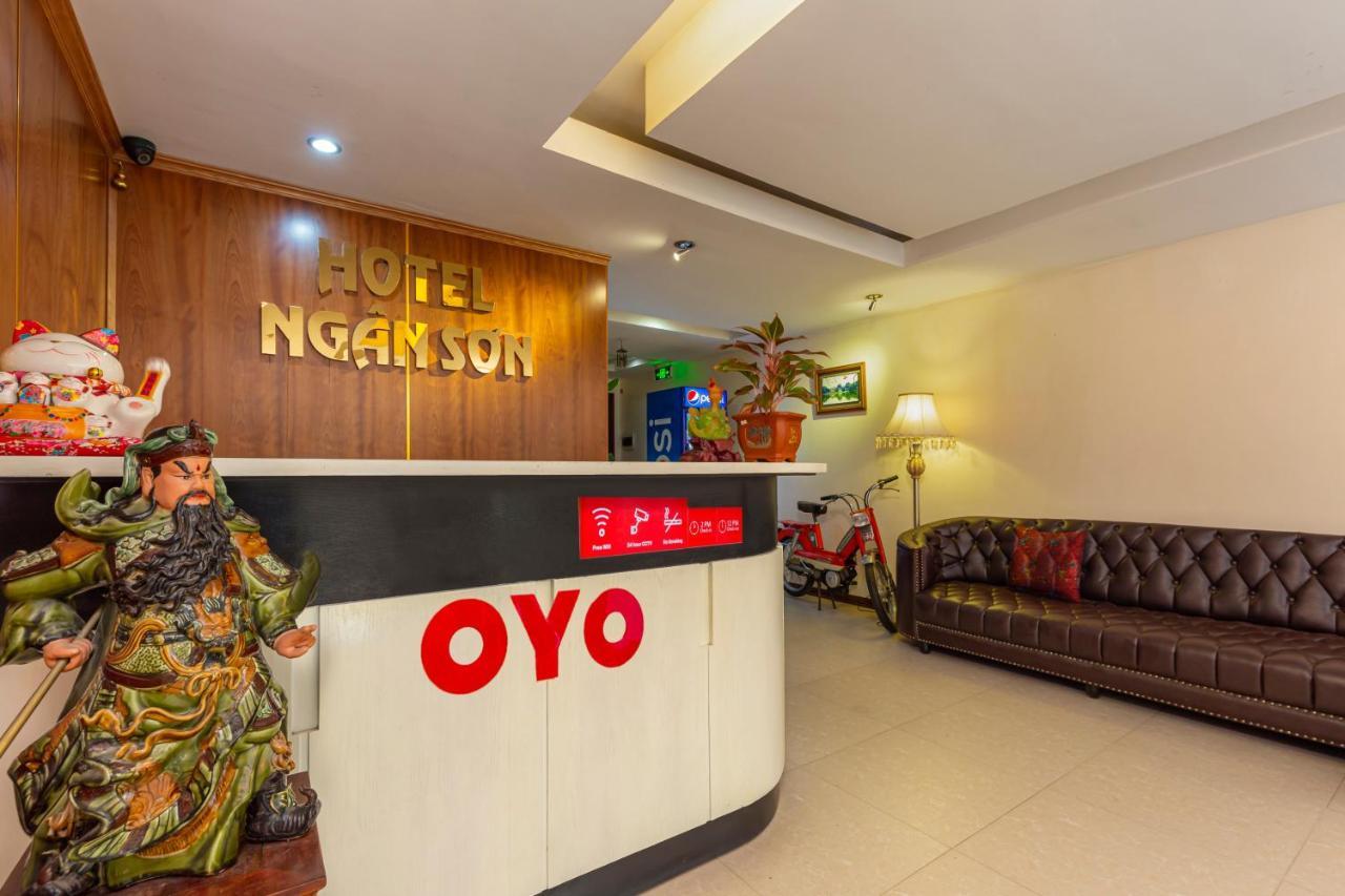 Oyo 1133 Ngan Son Hotel Ханой Экстерьер фото